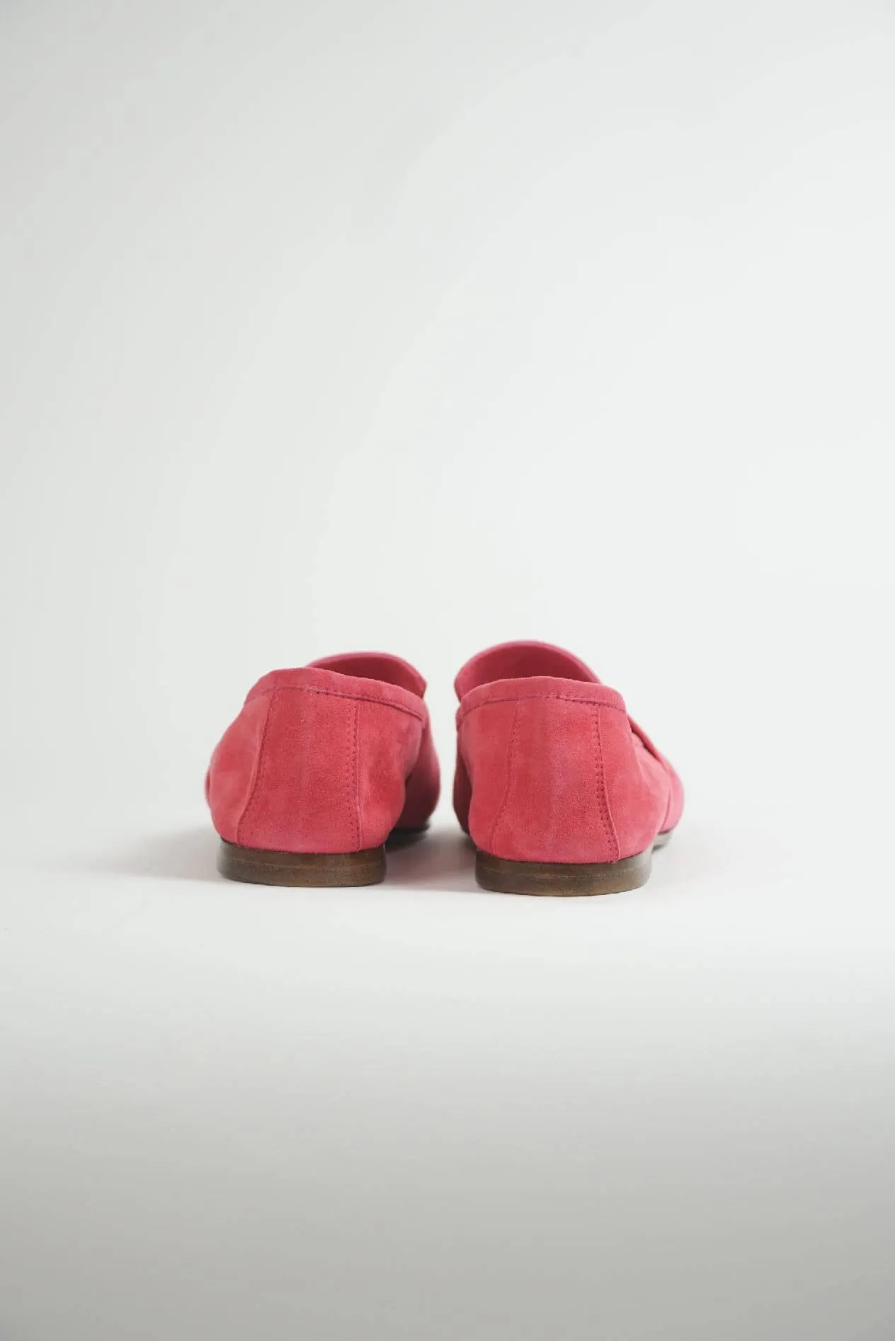 Art. 06 Loafer in Suede Fuchsia