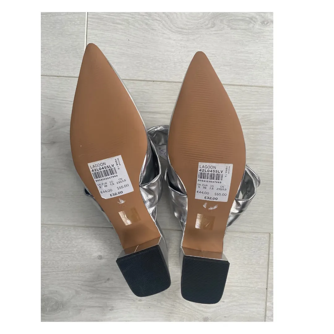 Bow Front Mules Silver SIZE 38