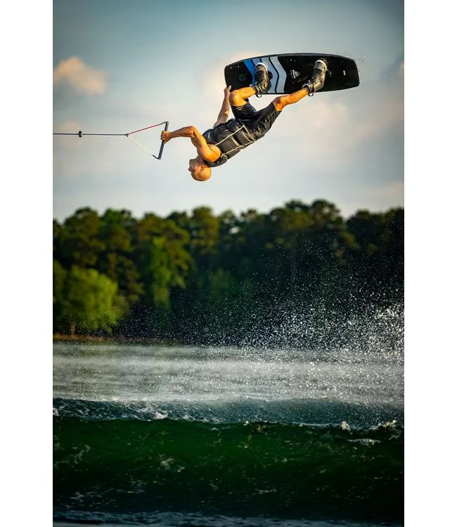 Hyperlite Murray Pro Wakeboard Package with Remix Boots (2023)