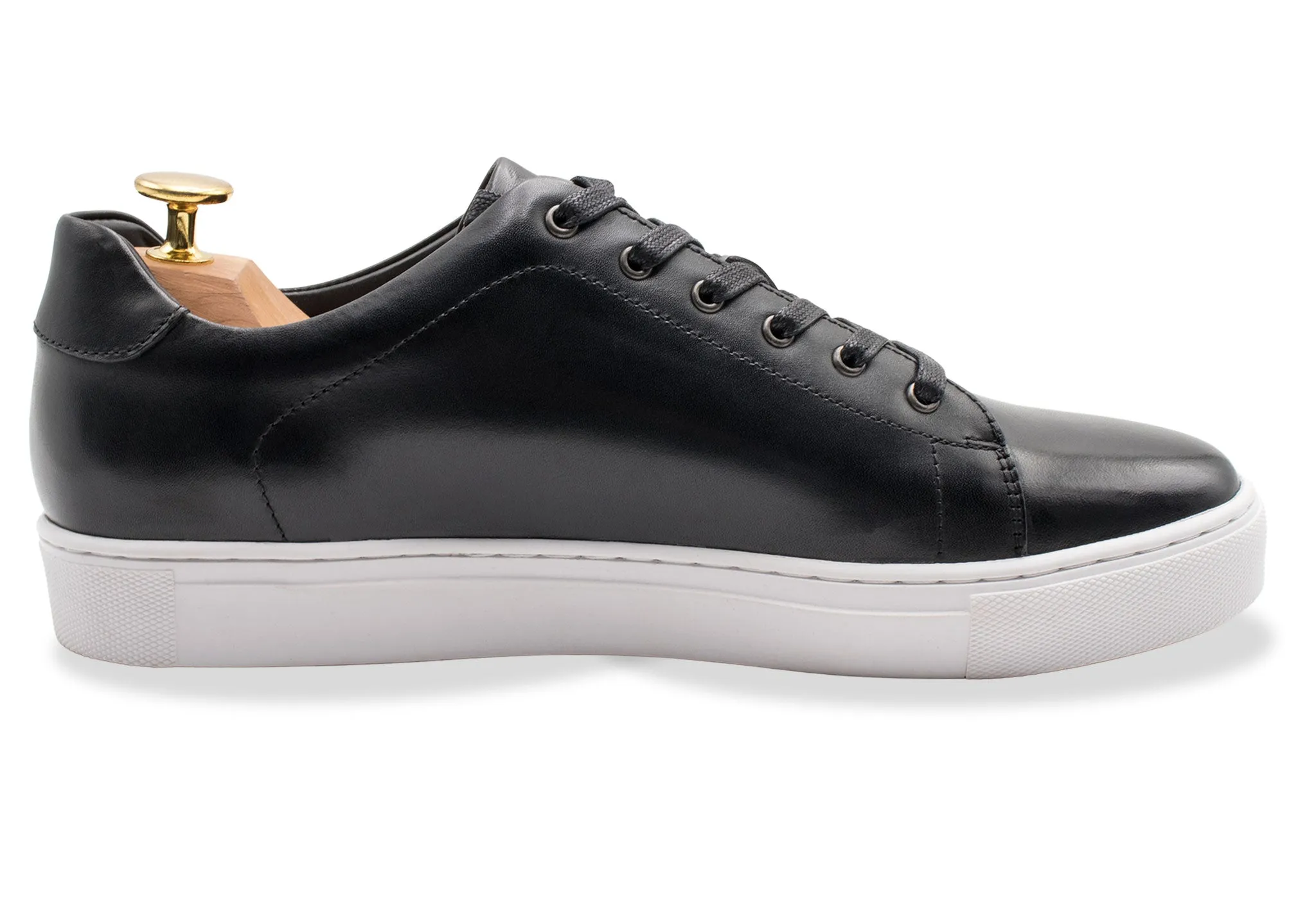 Loreto Black Sneakers