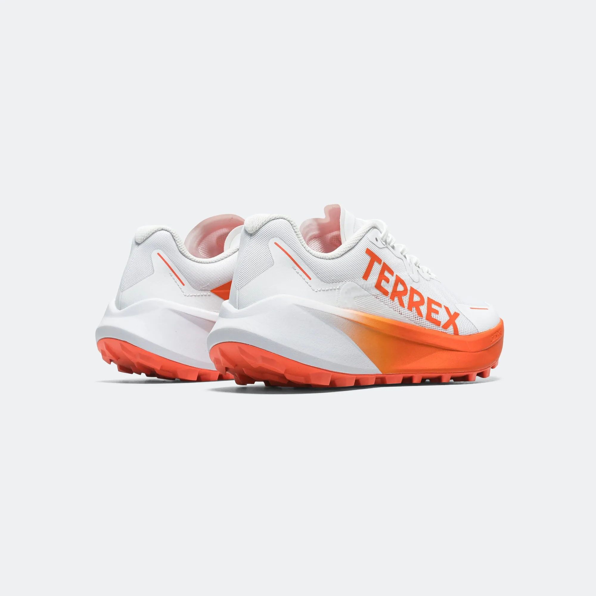 Mens Terrex Agravic 3 - Cloud White/Semi Impact Orange-Dash Grey