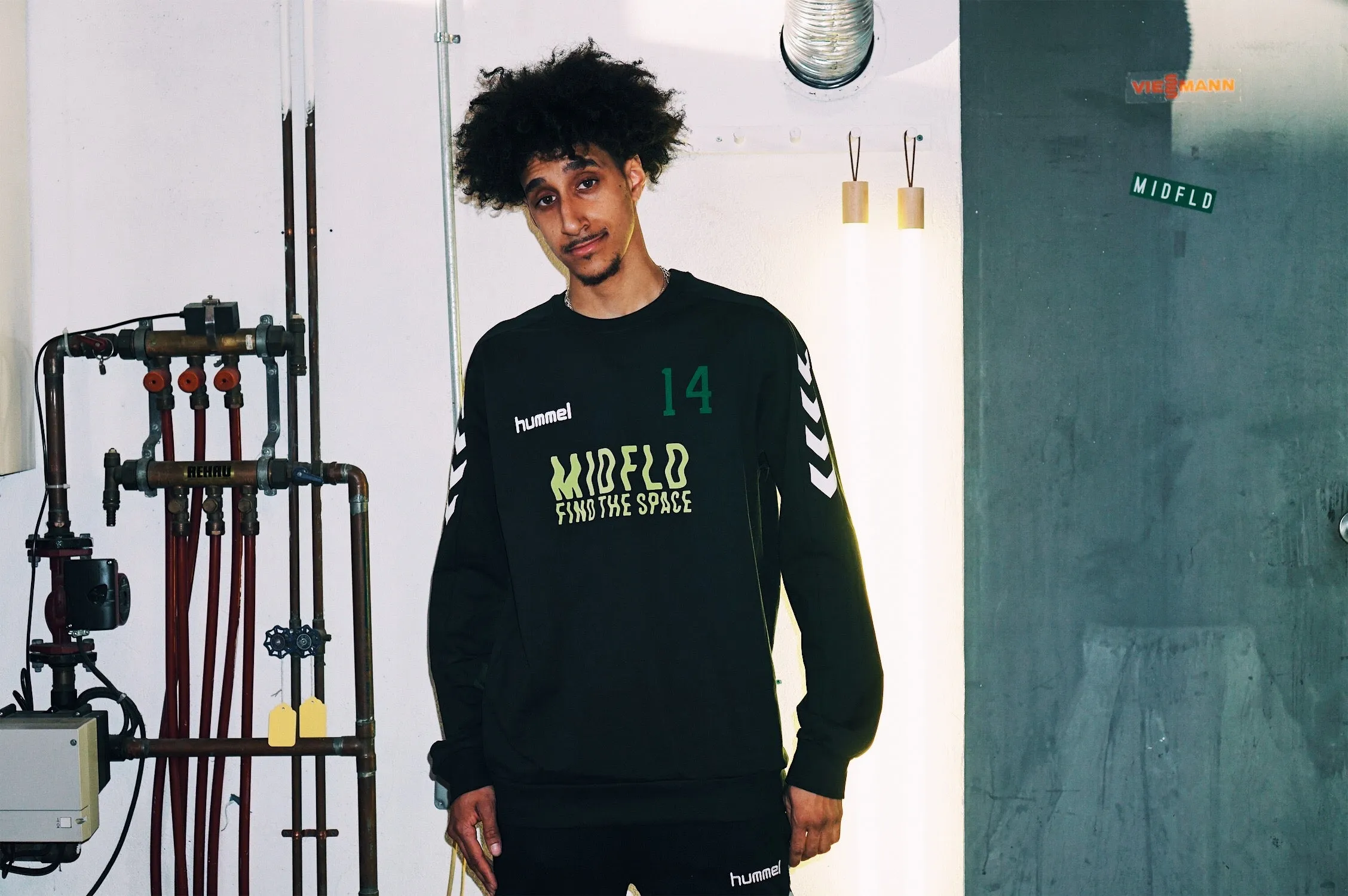 MIDFLD x Hummel - Attack in Waves Crewneck Training Top