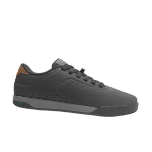 Shoes Giro Latch Flat - Black/Dark Shadow