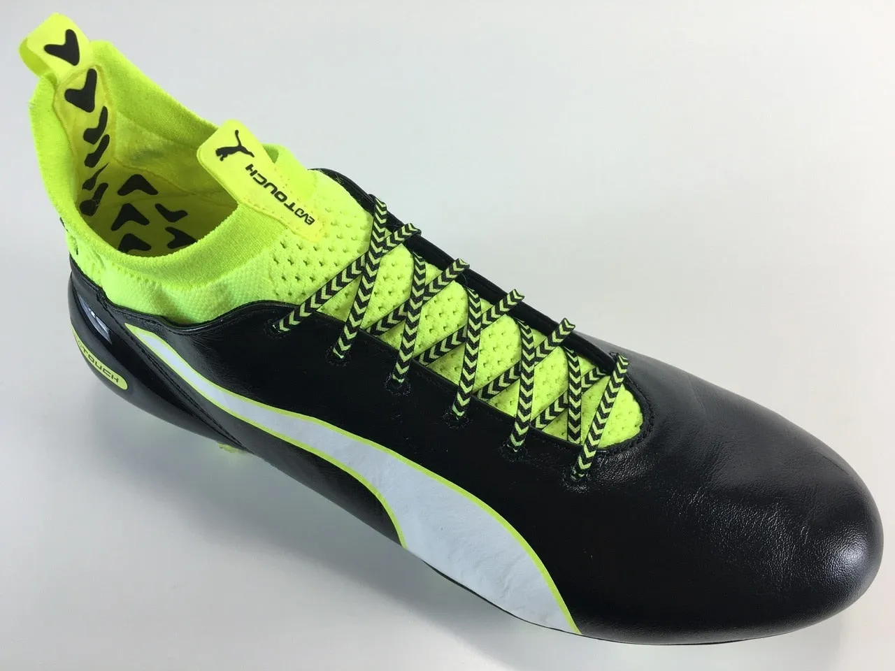 SR4U Laces Neon Yellow/Black Chevron Premium