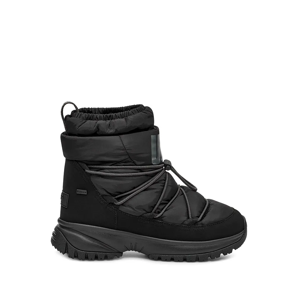 Ugg Women's Yose Puffer Mid in Black